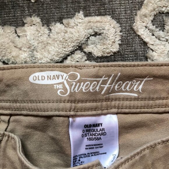 Old Navy The Sweetheart, tan, skinny jeans/khaki, cropped ankle, Sz 0 Regular - Picture 3 of 9